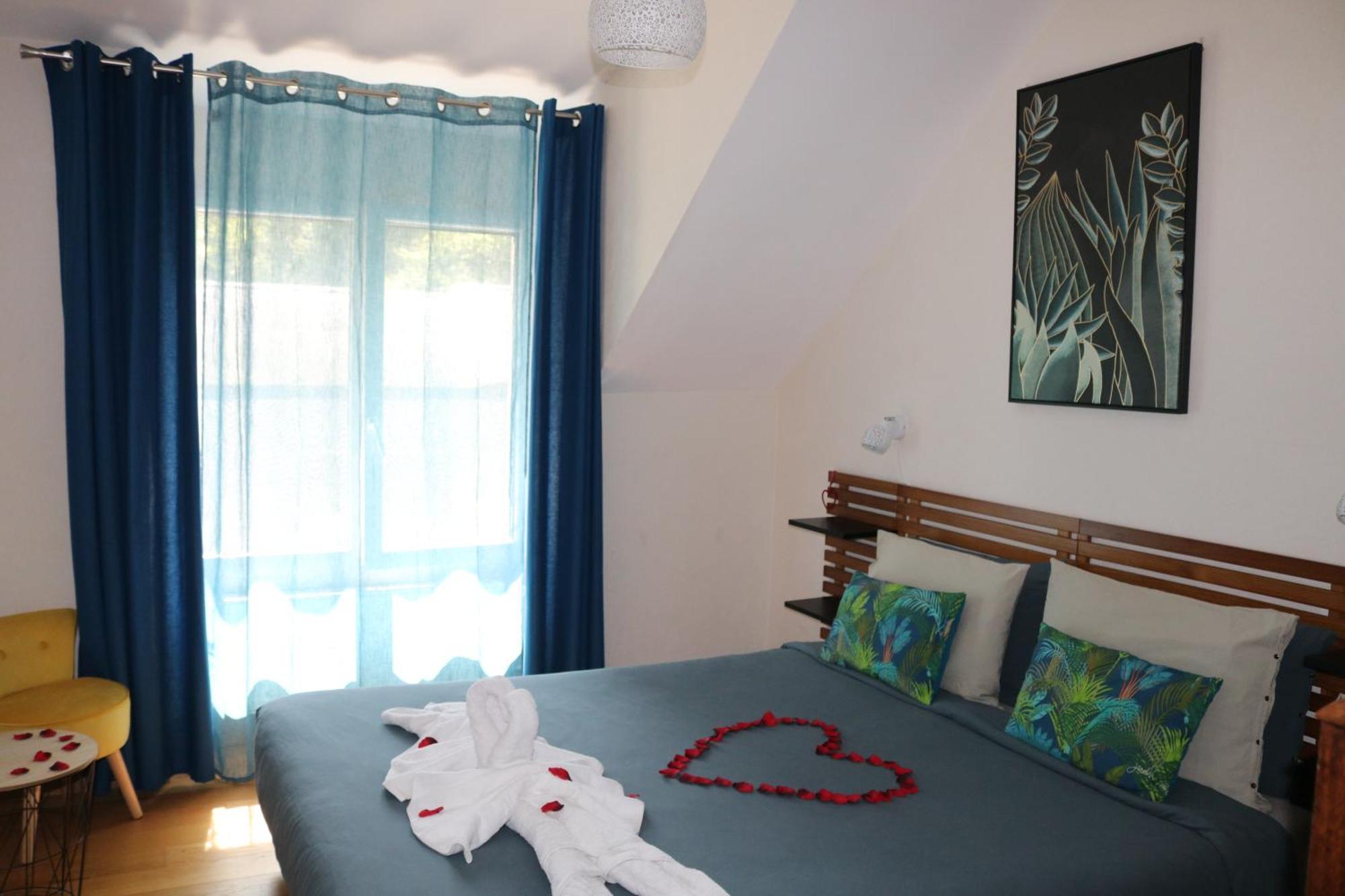 L'Autre Monde Chambres D'Hotes (Adults Only) Faverolles  Esterno foto